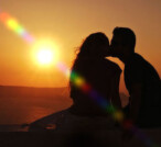 Secondo la scienza amiamo tre persone, ma solo una è l’amore vero